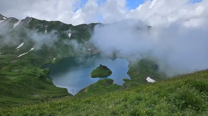 4 Seen | © Ellen Schieber